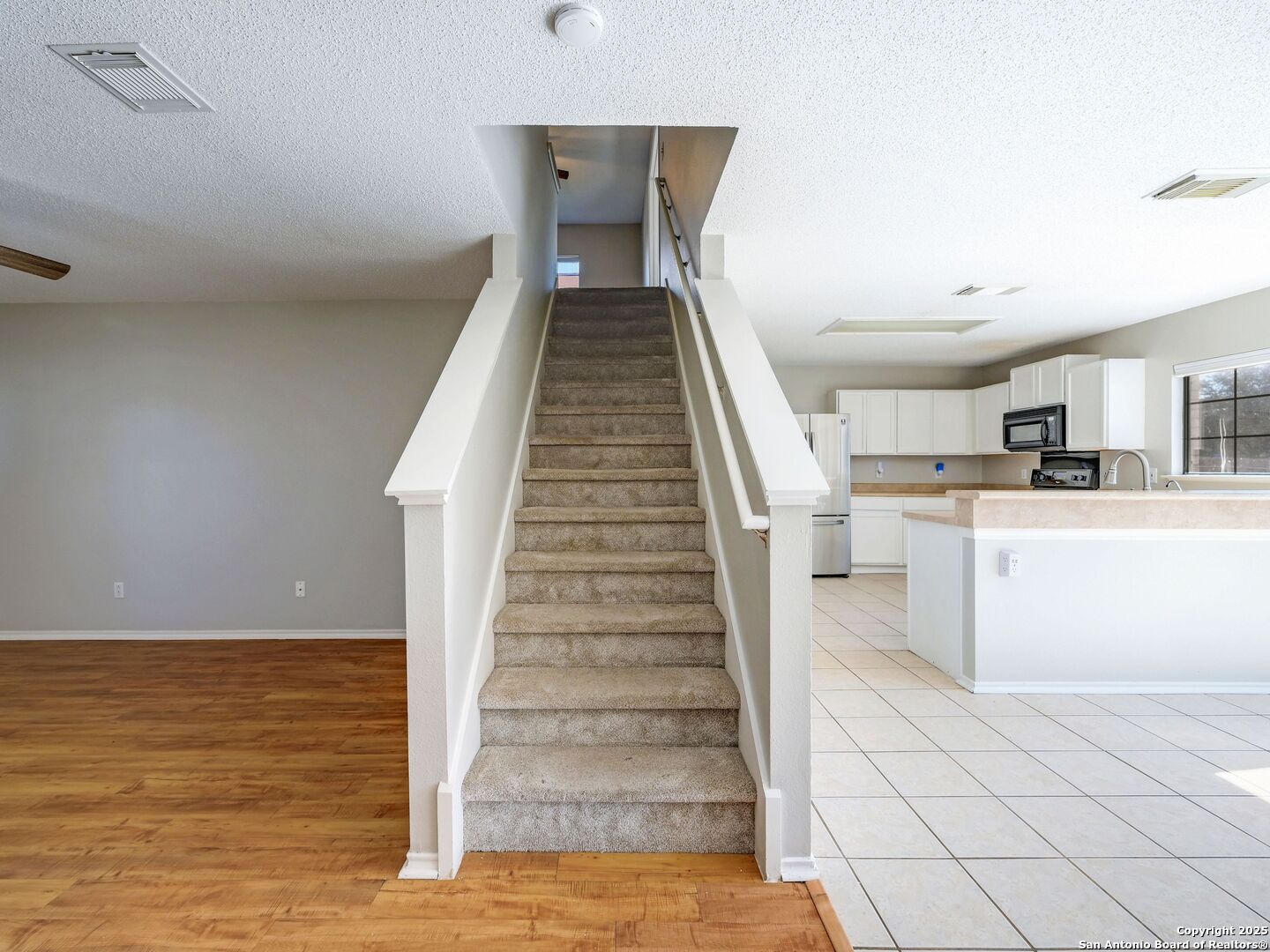 1214 Crossing Oaks San Antonio TX 78253
