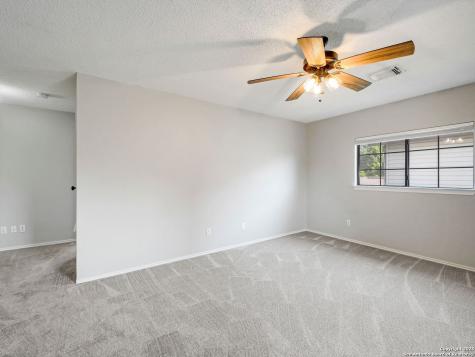 1214 Crossing Oaks San Antonio TX 78253