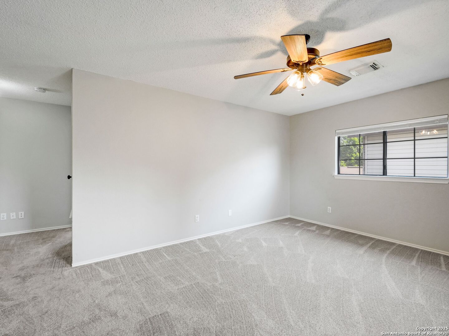 1214 Crossing Oaks San Antonio TX 78253