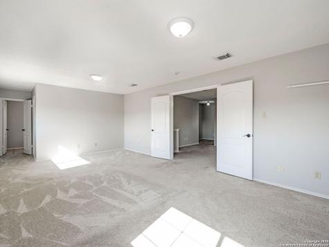 1214 Crossing Oaks San Antonio TX 78253