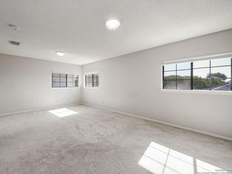 1214 Crossing Oaks San Antonio TX 78253