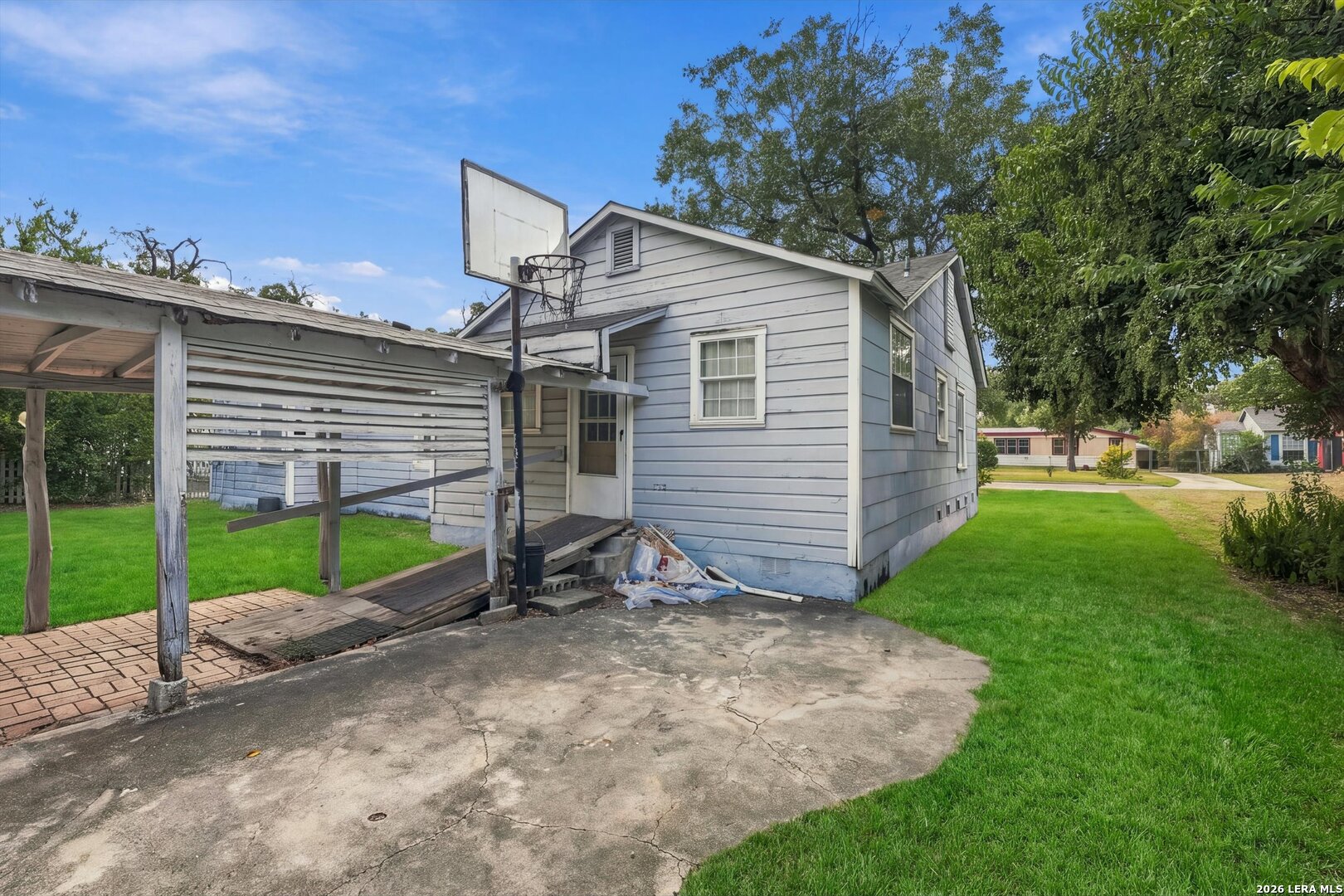 2315 W Mulberry San Antonio TX 78201