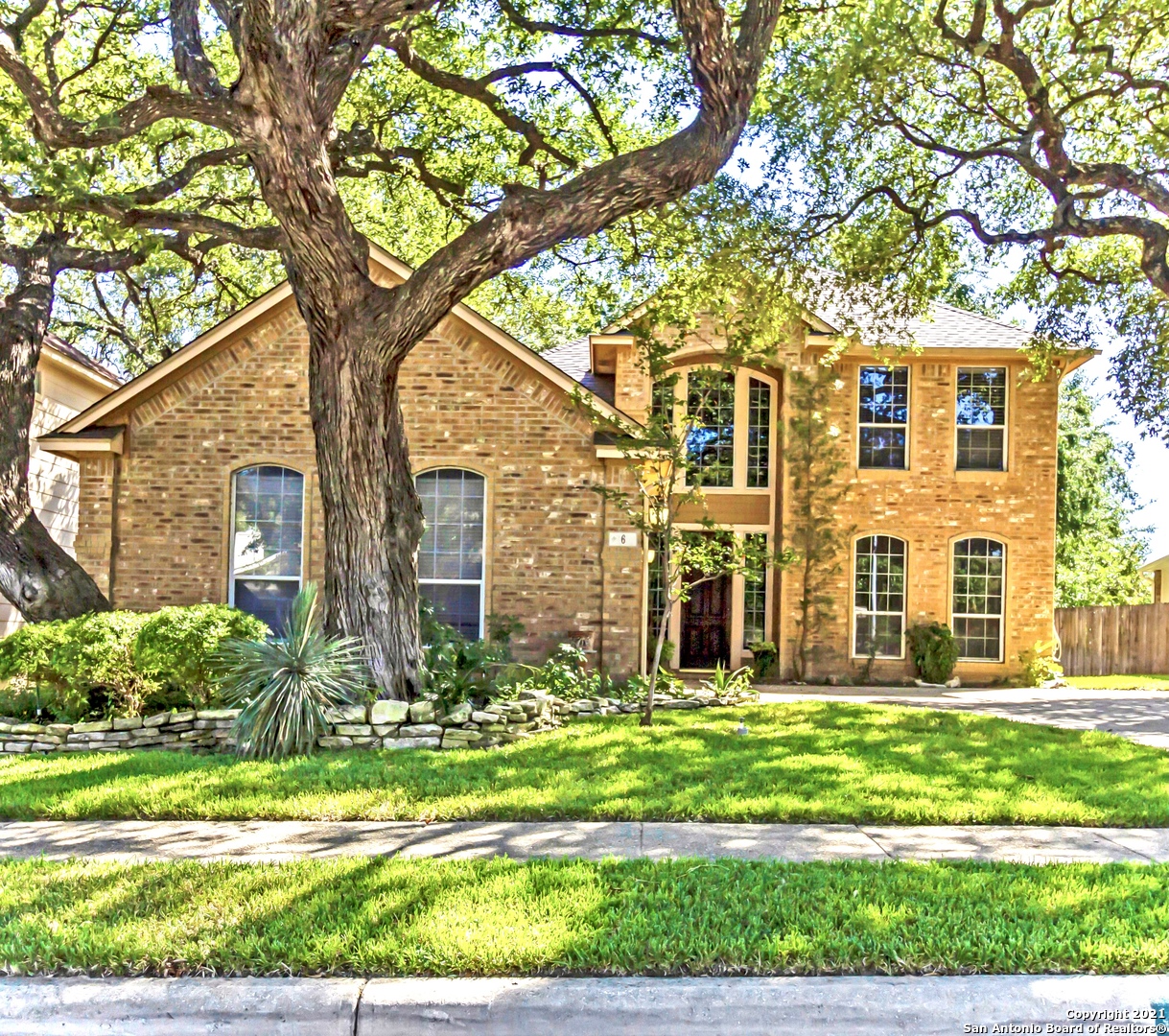 6 Andover Creek Drive San Antonio TX 78254
