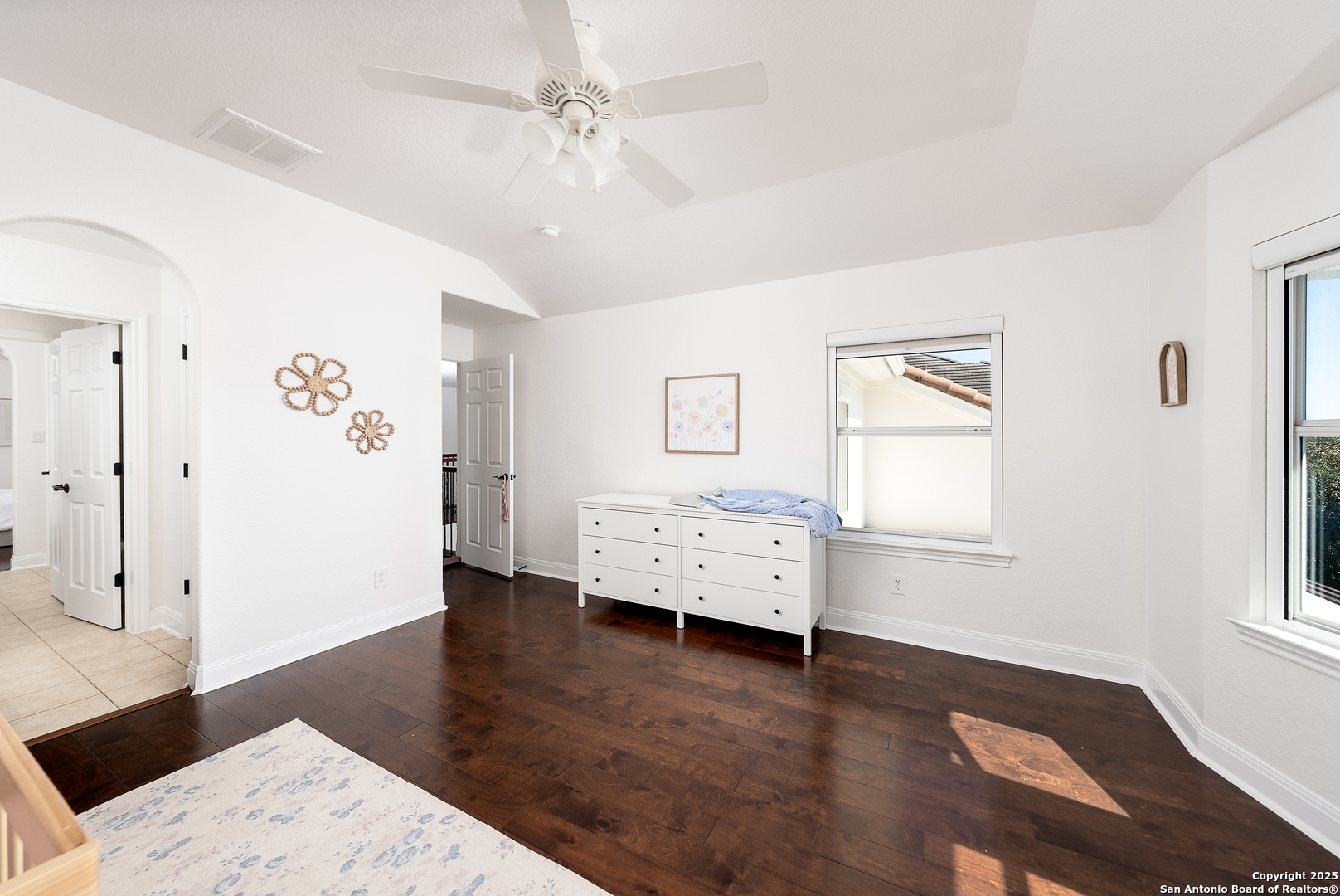 24806 Ellesmere San Antonio TX 78257