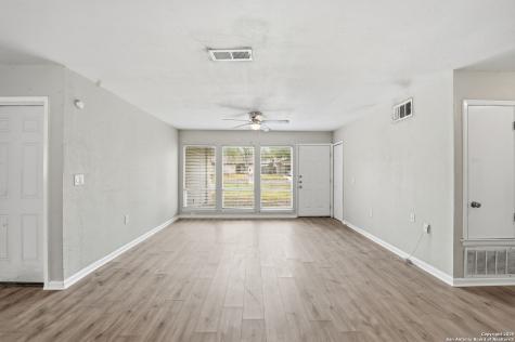 12907 Waynesboro San Antonio TX 78233