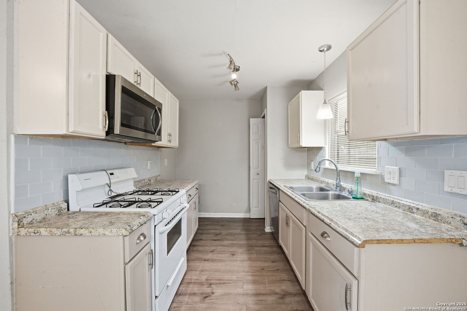 12907 Waynesboro San Antonio TX 78233