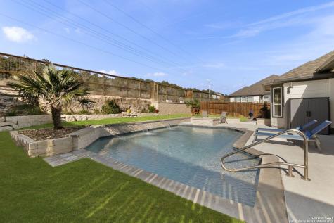 705 Treetop Pass New Braunfels TX 78130