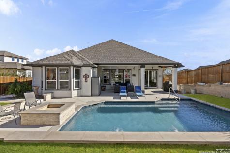 705 Treetop Pass New Braunfels TX 78130