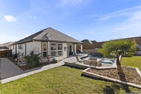 705 Treetop Pass New Braunfels TX 78130