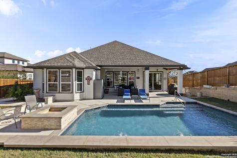 705 Treetop Pass New Braunfels TX 78130