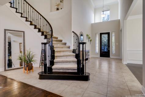 6311 Almeria Circle San Antonio TX 78257