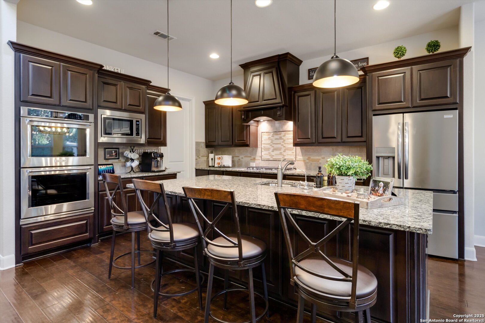 6311 Almeria Circle San Antonio TX 78257