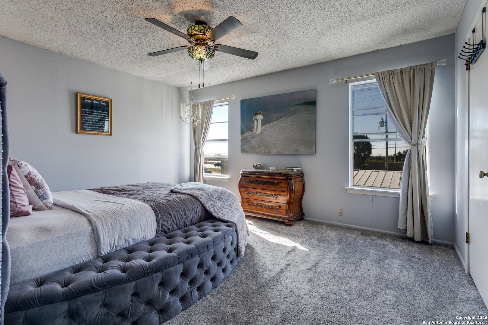 406 Amistad Boulevard Universal City TX 78148