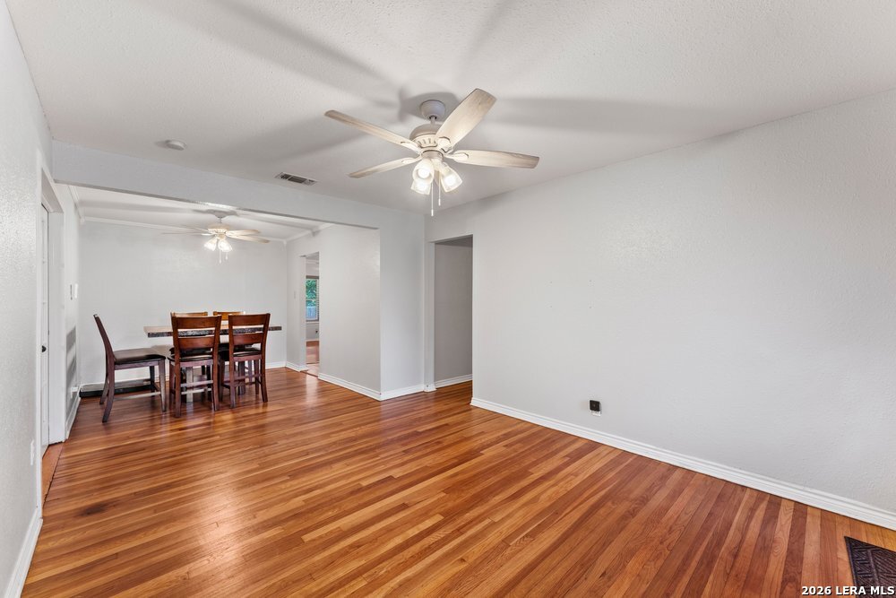 359 Pilgrim Drive San Antonio TX 78213