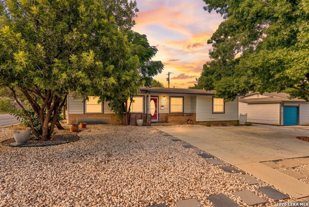 359 Pilgrim Drive San Antonio TX 78213