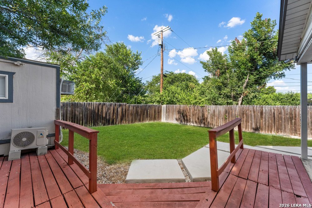 359 Pilgrim Drive San Antonio TX 78213