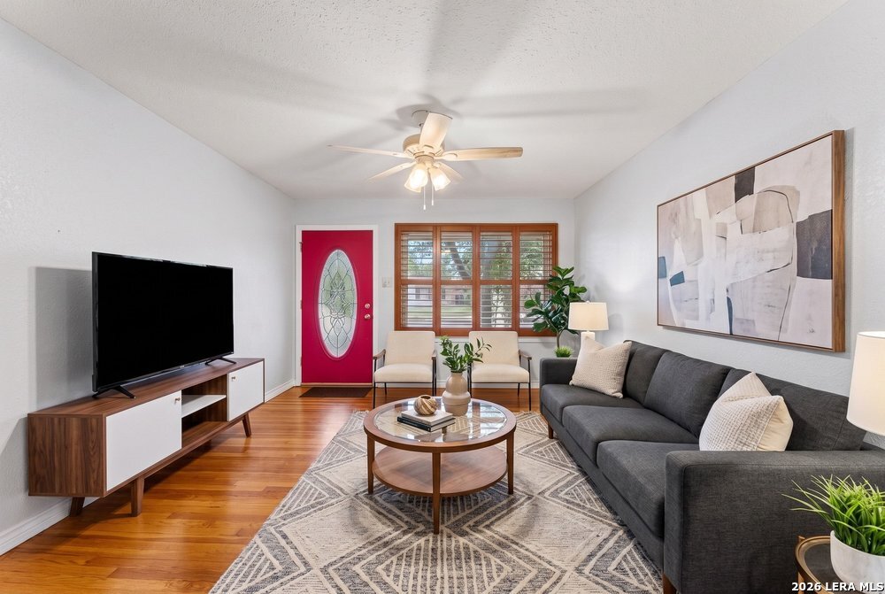 359 Pilgrim Drive San Antonio TX 78213