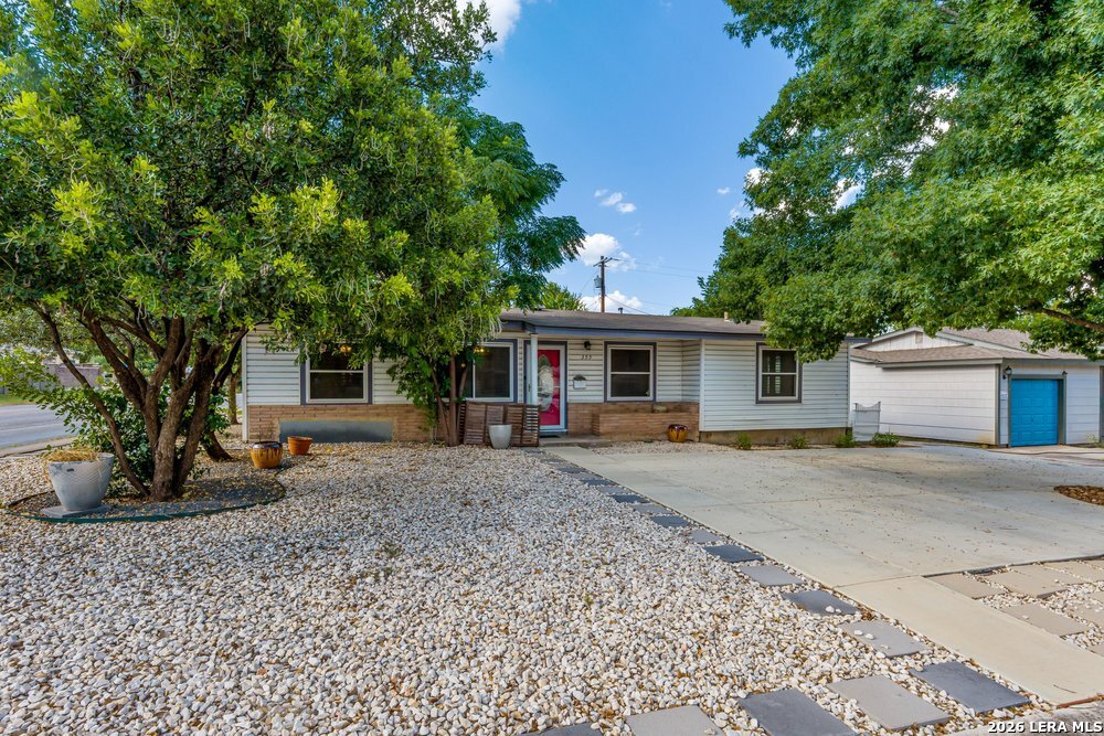 359 Pilgrim Drive San Antonio TX 78213