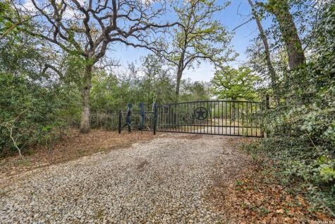 6360 Fm 1104 Kingsbury TX 78638