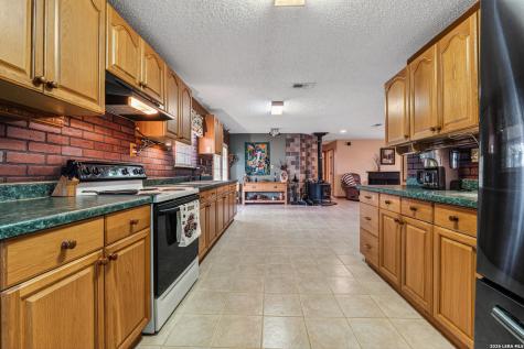 6360 Fm 1104 Kingsbury TX 78638