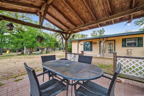 6360 Fm 1104 Kingsbury TX 78638
