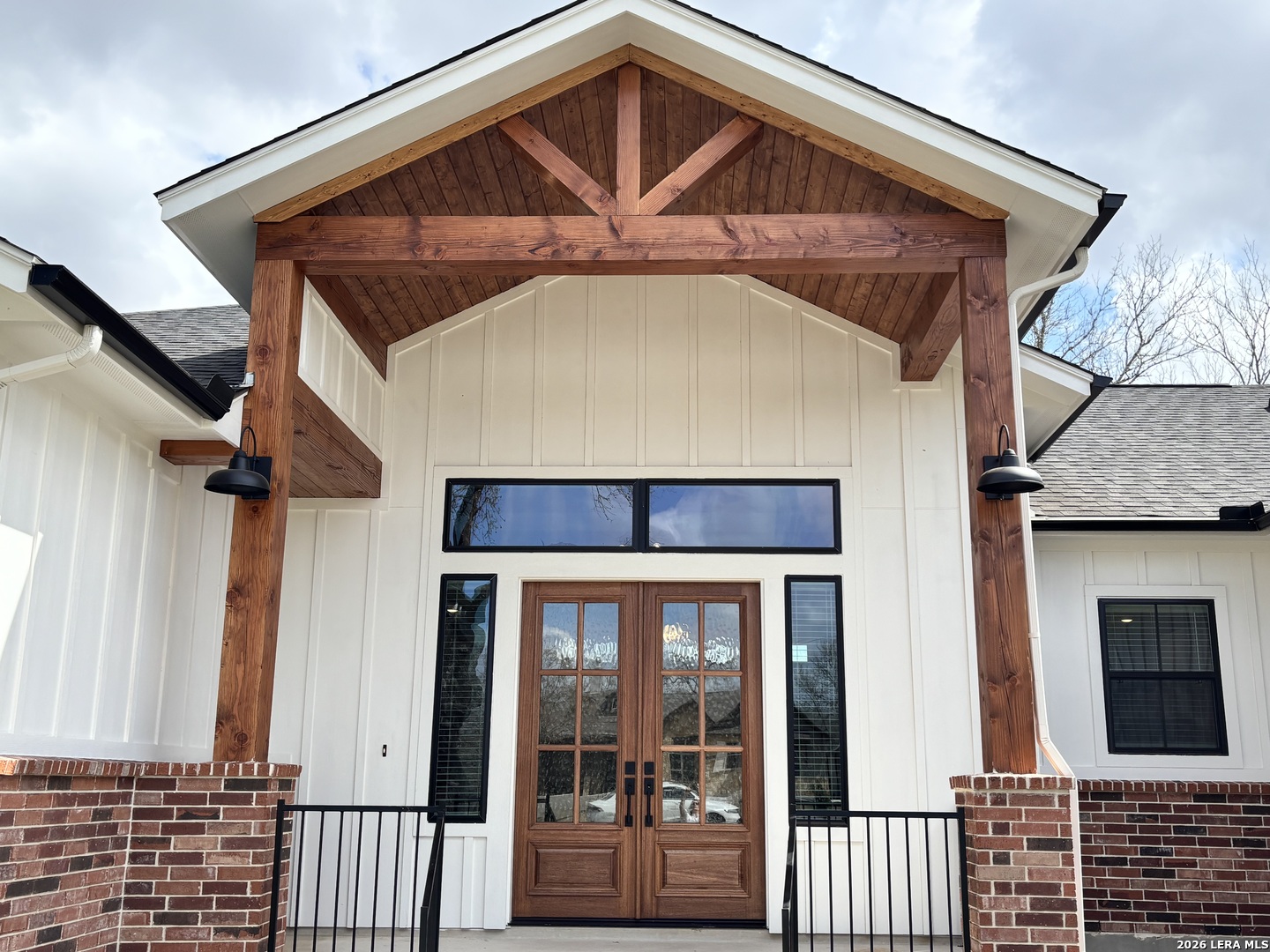 155 Pradera Ridge Drive Floresville TX 78114