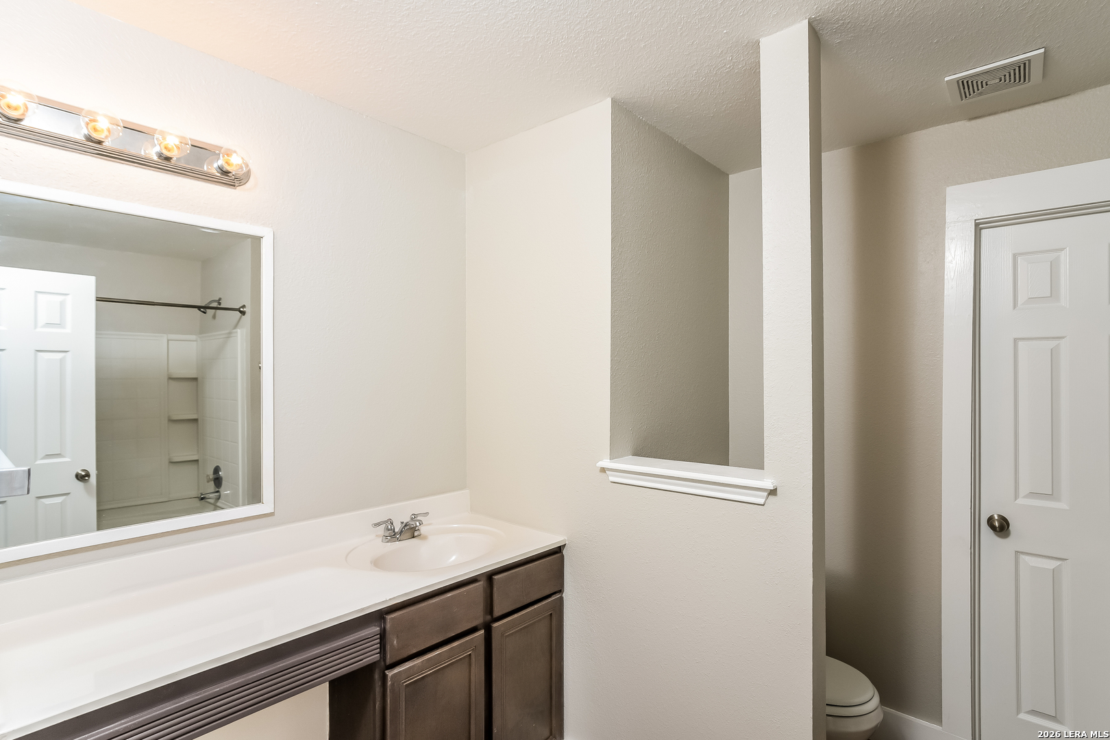 8039 Silver Grove San Antonio TX 78254