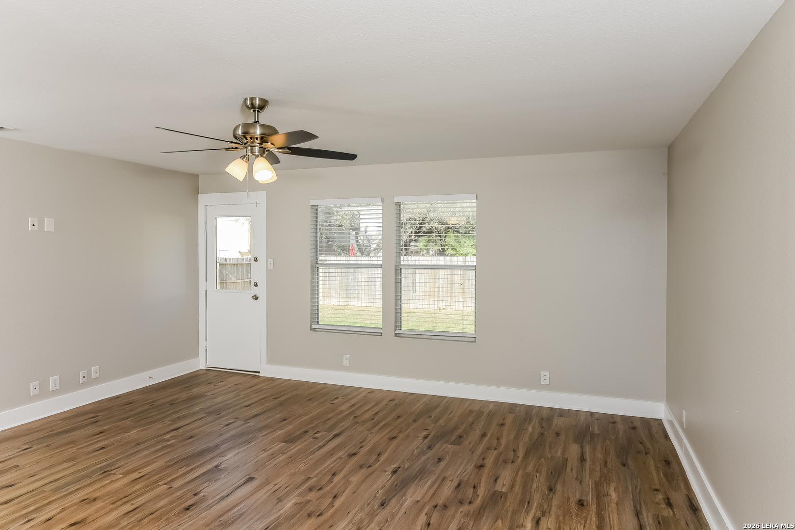 8039 Silver Grove San Antonio TX 78254
