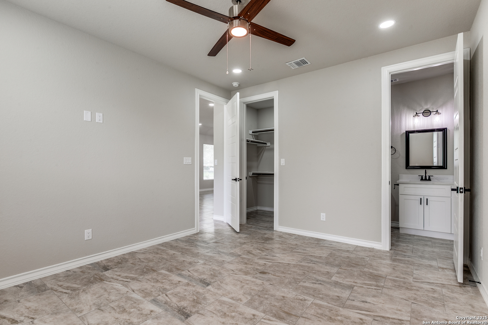 3367 Roland San Antonio TX 78210