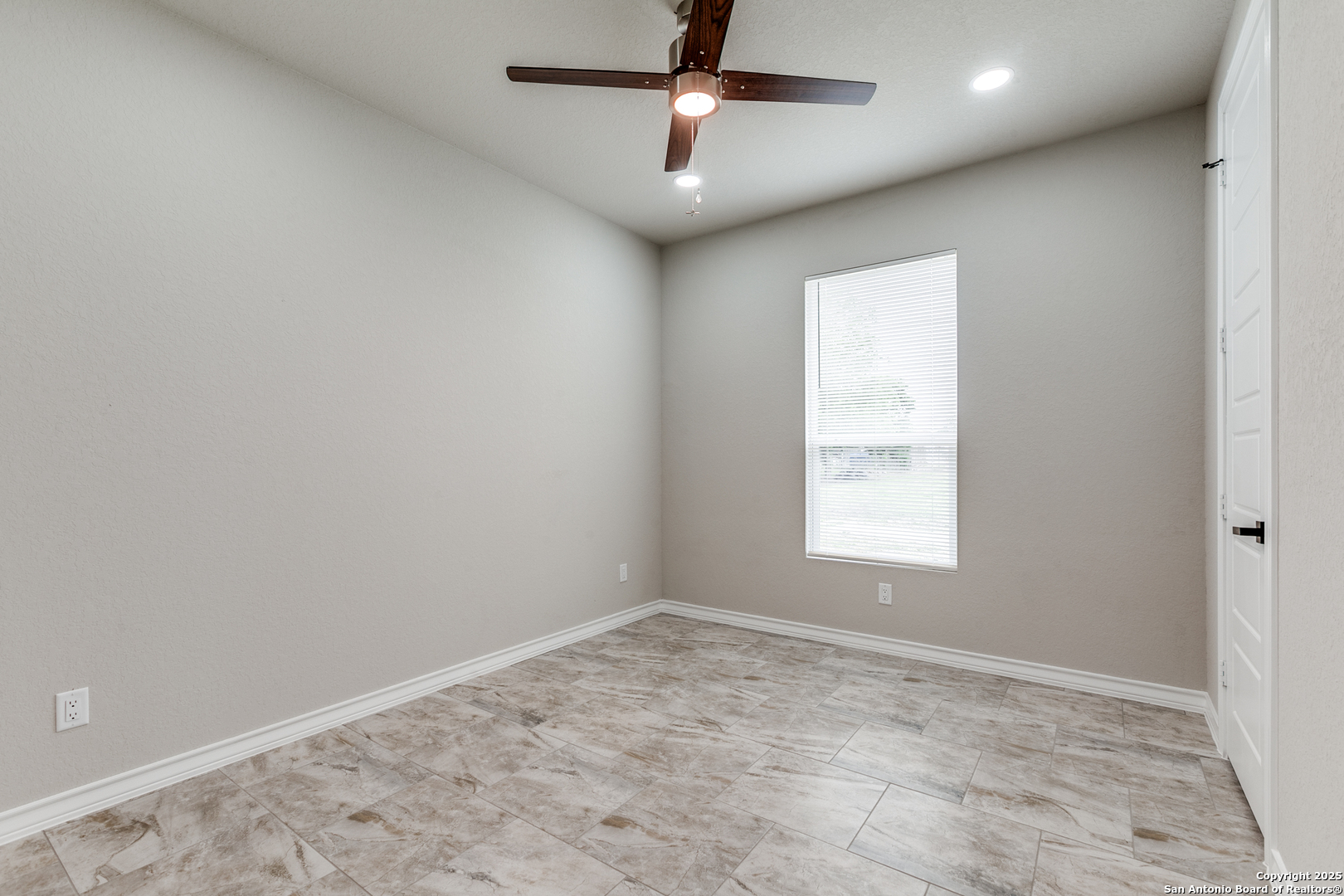 3367 Roland San Antonio TX 78210