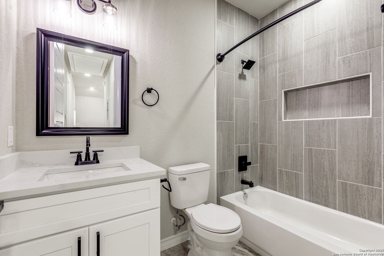 3367 Roland San Antonio TX 78210