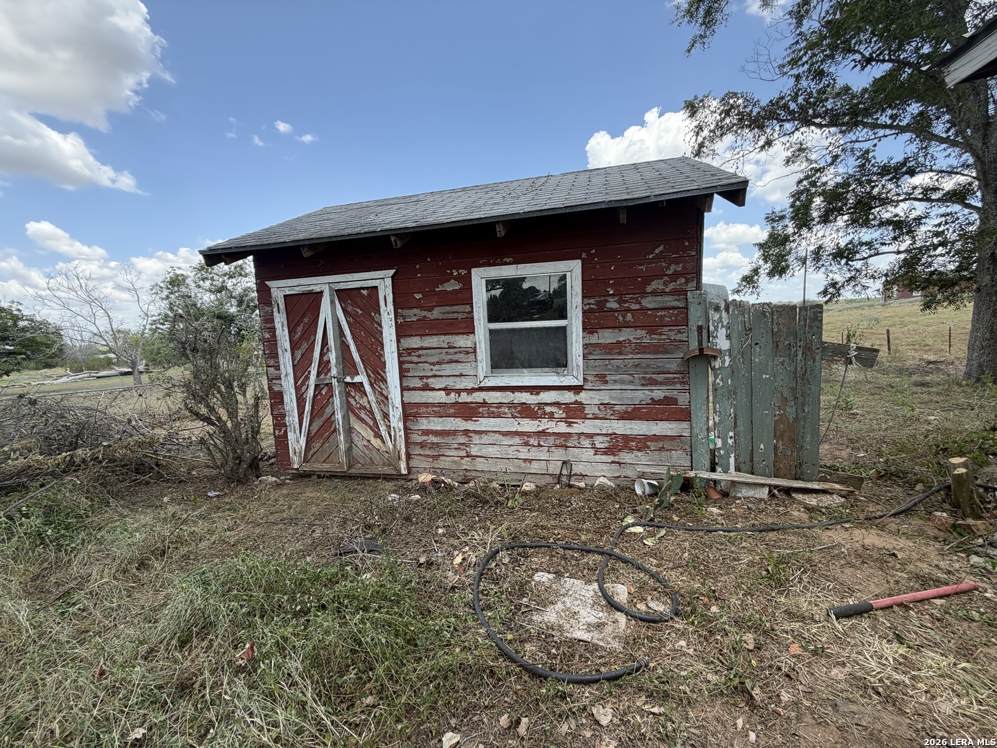 415 SE Main Street Stockdale TX 78160