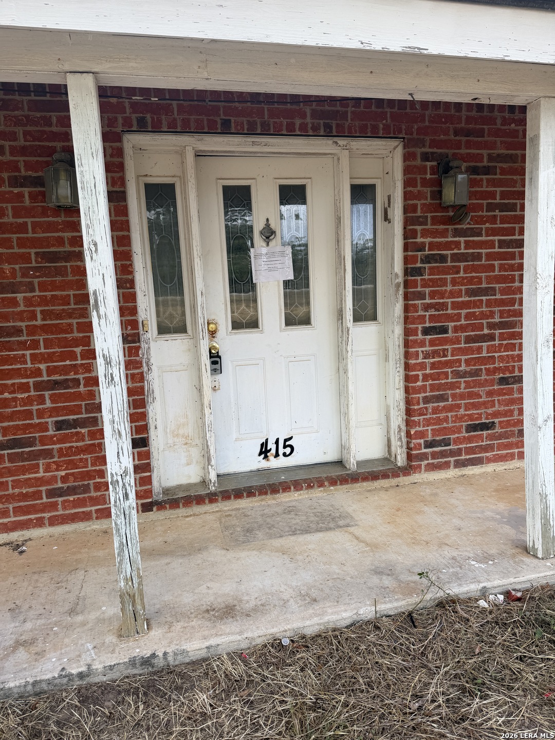 415 SE Main Street Stockdale TX 78160