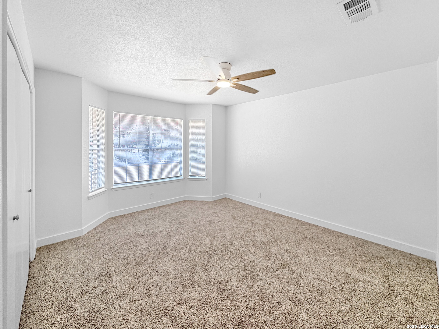 9113 Bonny Brook Windcrest TX 78239
