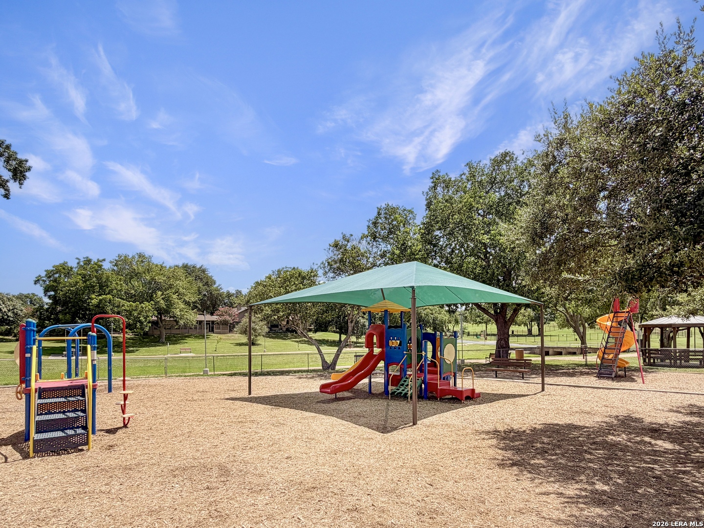 9113 Bonny Brook Windcrest TX 78239