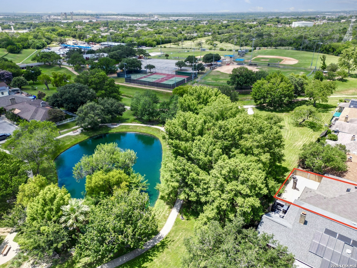 9113 Bonny Brook Windcrest TX 78239