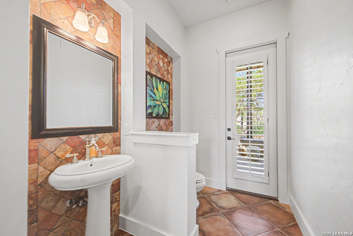 104 Park Ridge Boerne TX 78006