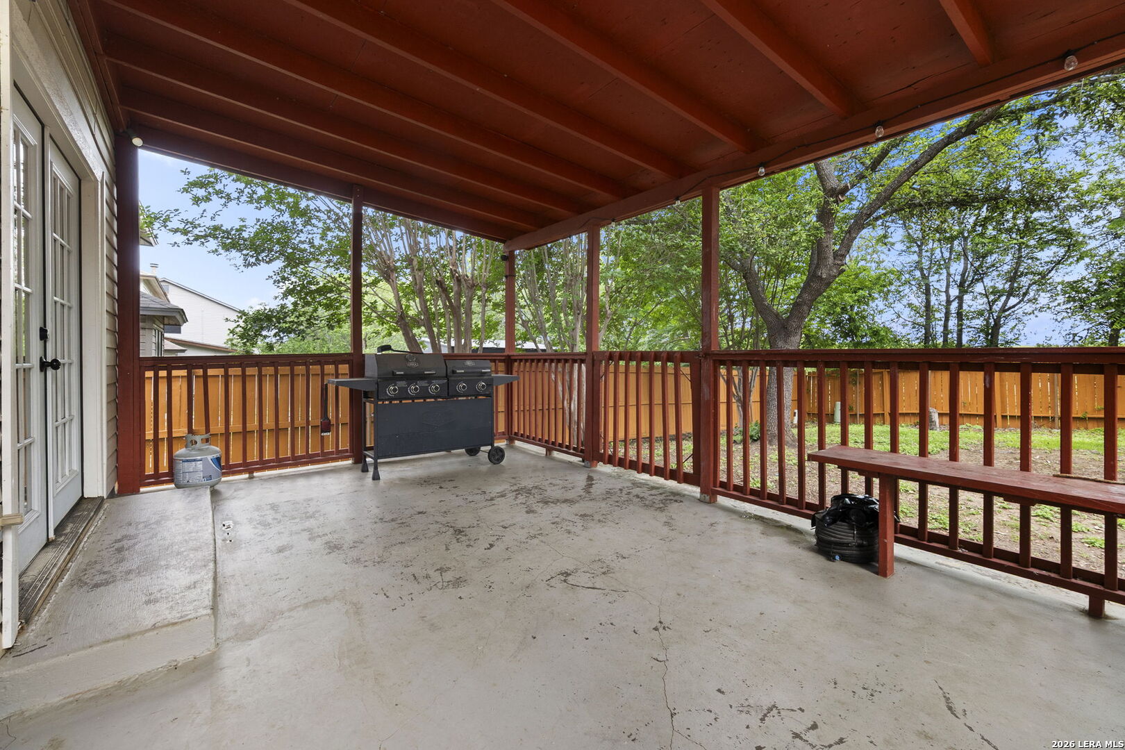 8015 Chestnut Bluff Drive Converse TX 78109