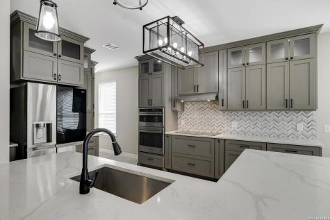 3022 Sable Crossing San Antonio TX 78232