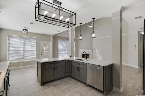 3022 Sable Crossing San Antonio TX 78232