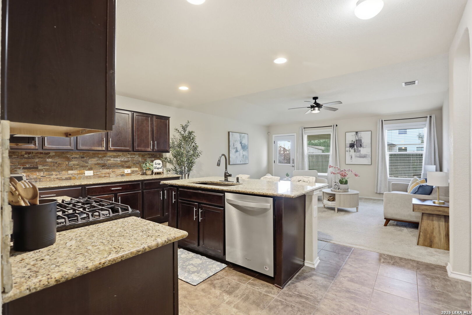 12207 Bening Schertz TX 78154