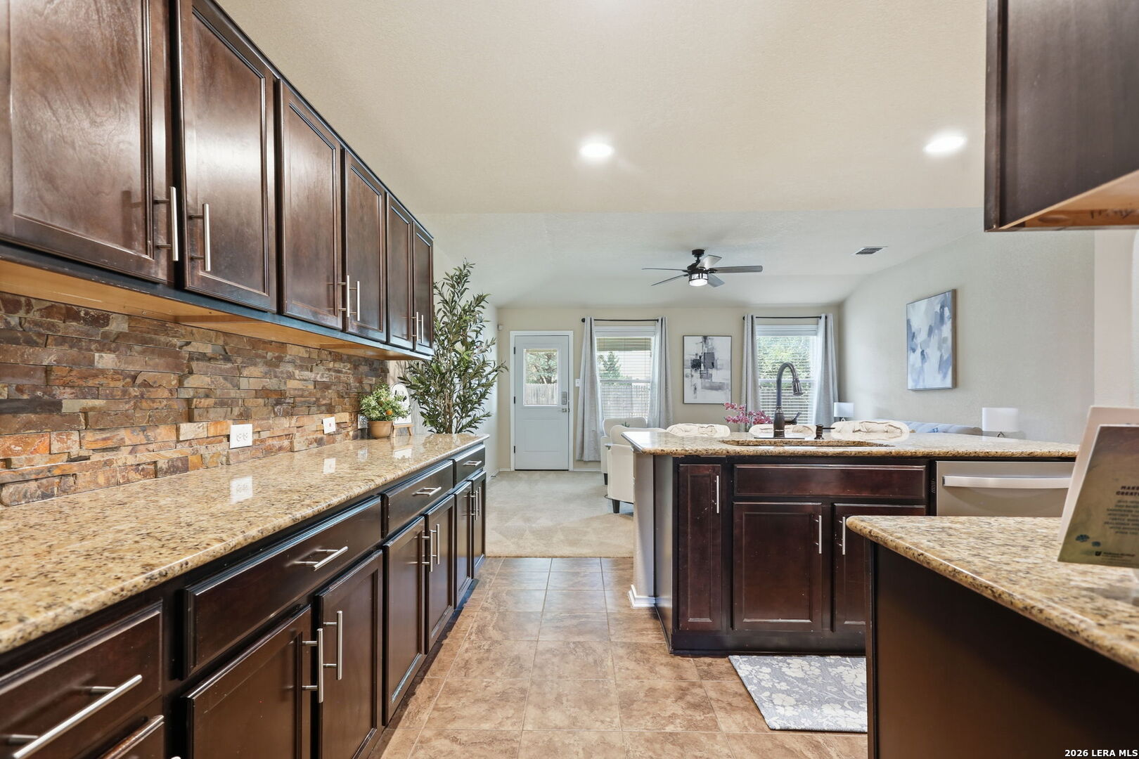 12207 Bening Schertz TX 78154