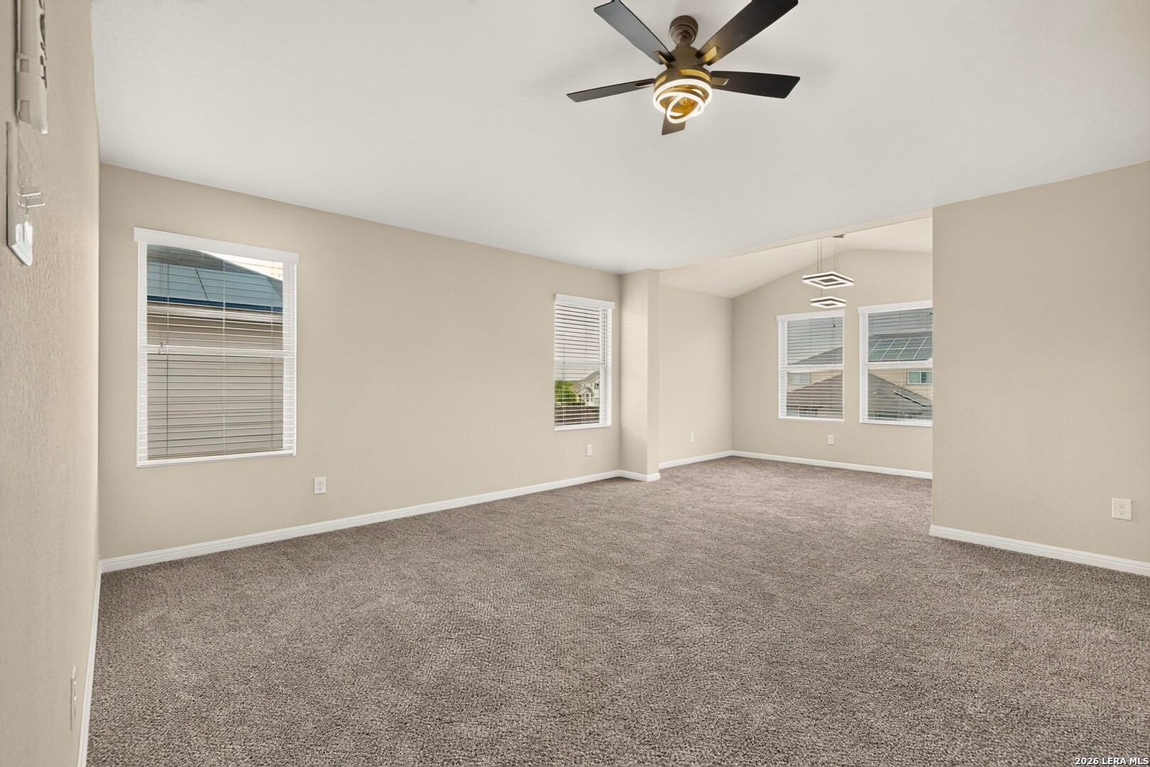 6906 Hanover Stone San Antonio TX 78244