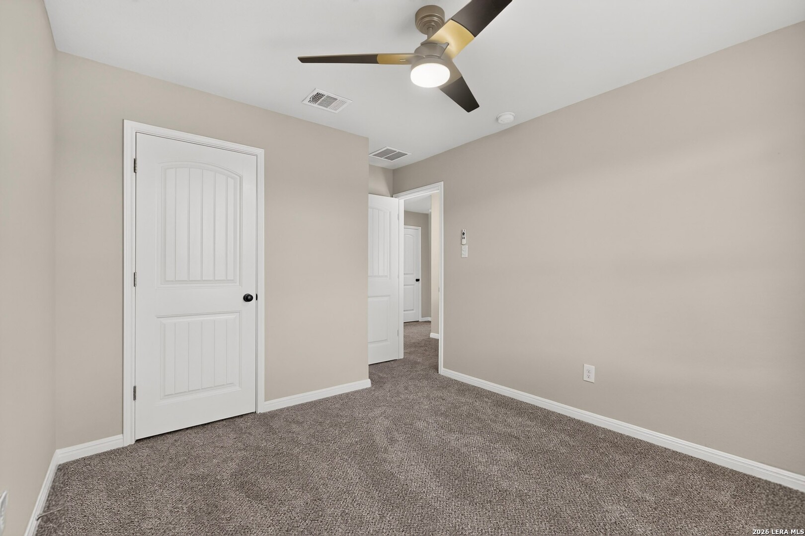6906 Hanover Stone San Antonio TX 78244