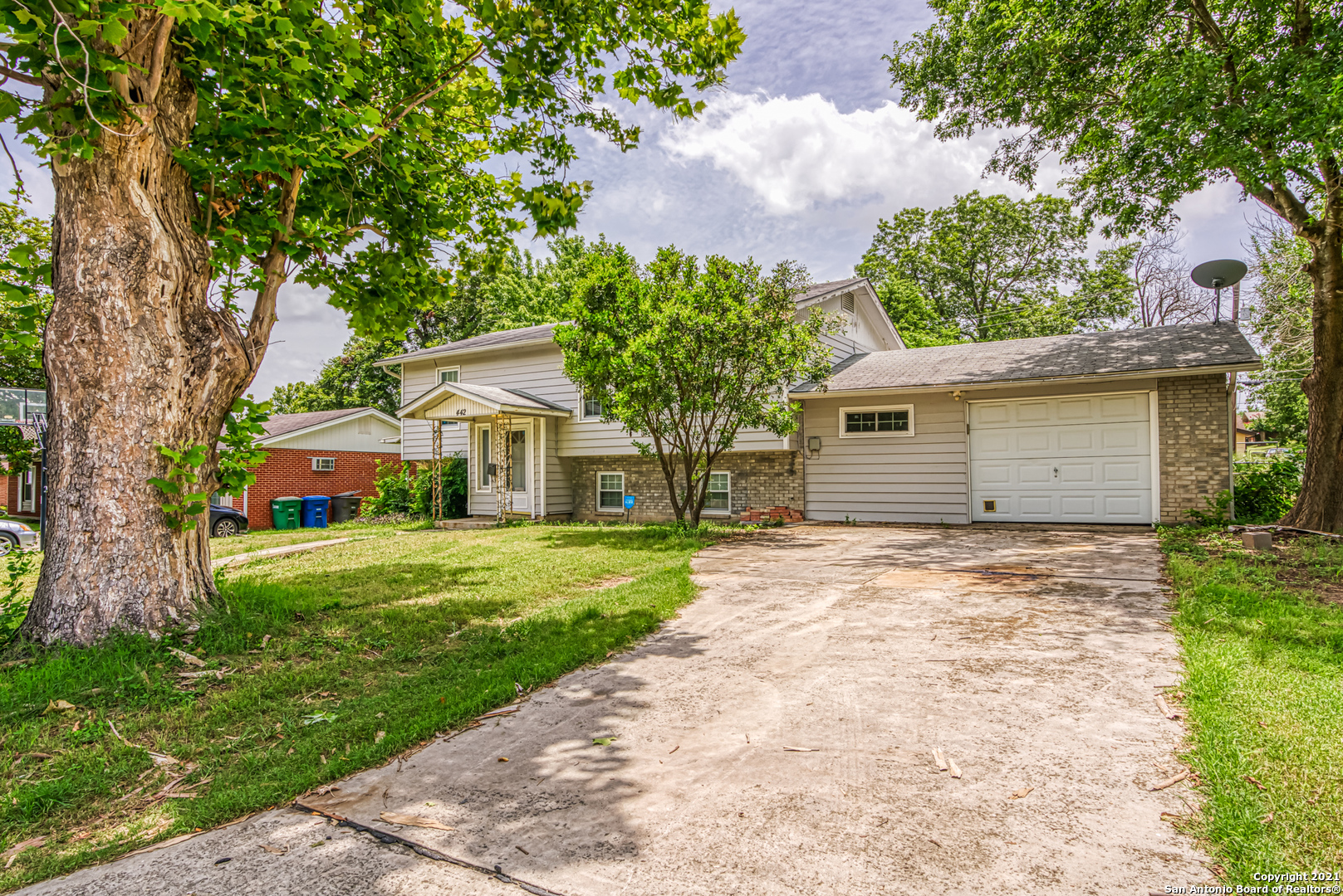 442 Harcourt Avenue San Antonio TX 78223