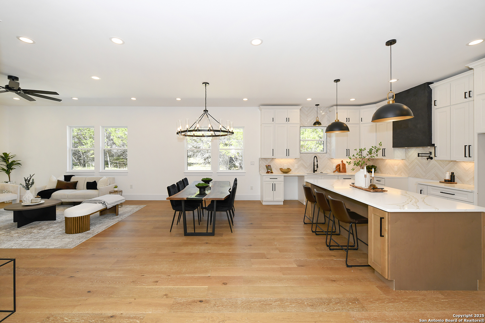 246 Mountain Creek Boerne TX 78006