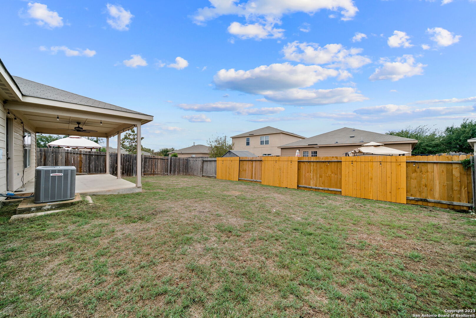 6643 Luckey Tree San Antonio TX 78252
