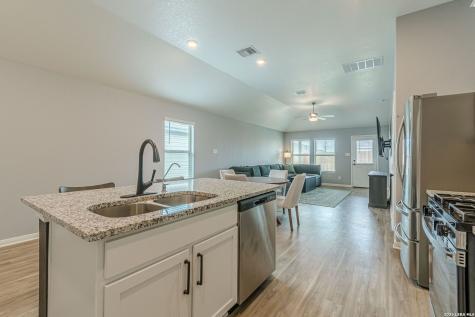 519 Indian Blossom San Antonio TX 78219