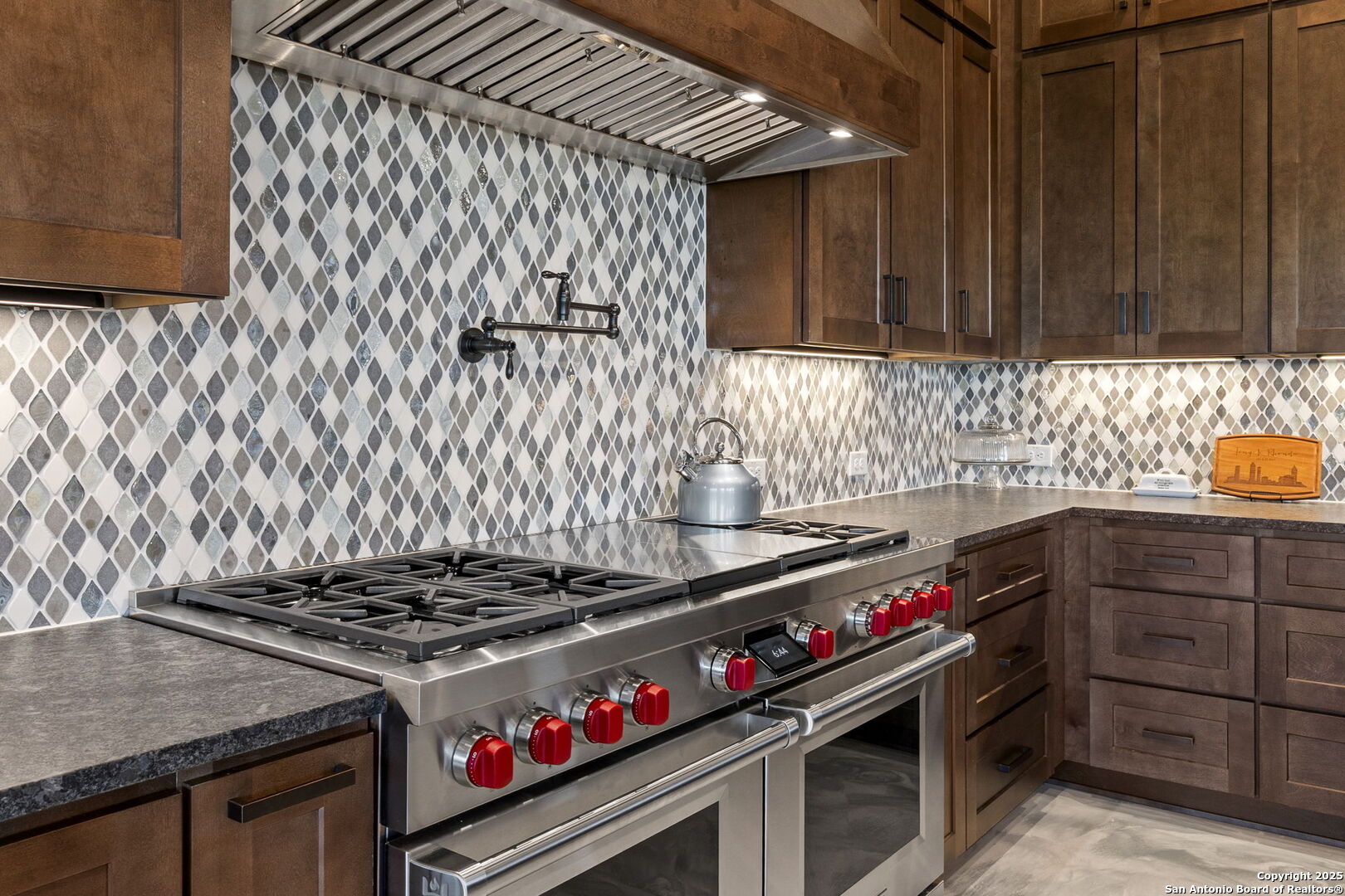 26012 Cotaco Creek Boerne TX 78006