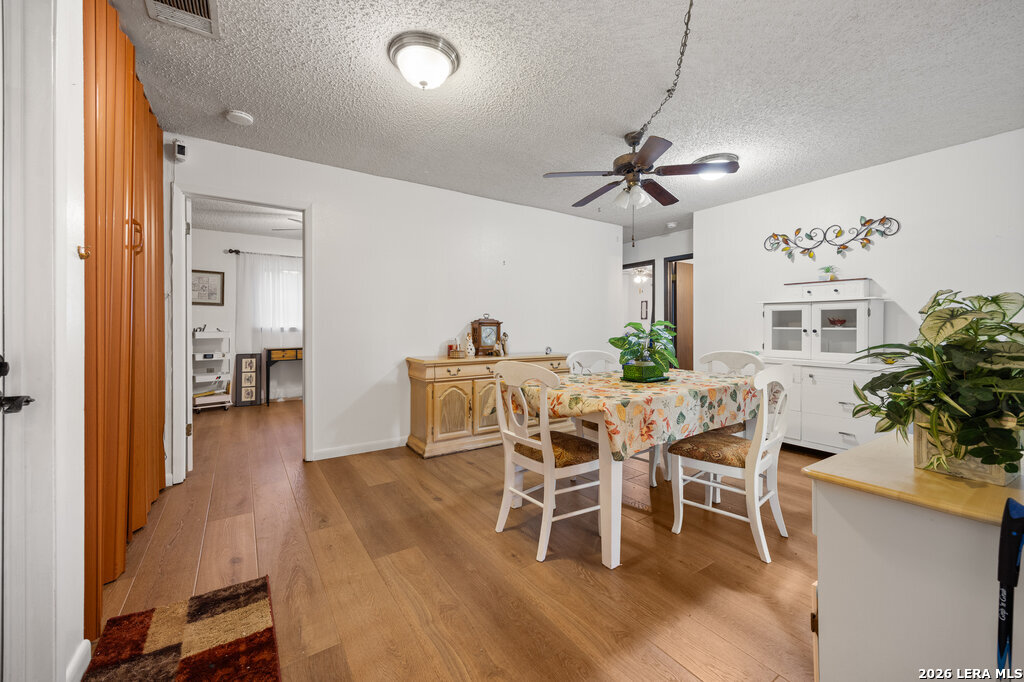 5111 El Capitan San Antonio TX 78233